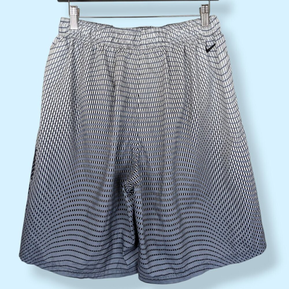 (Nike Pattern Fade Swim Trunks - Picture 2 of 5
